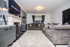 Photo 27- click for photo gallery